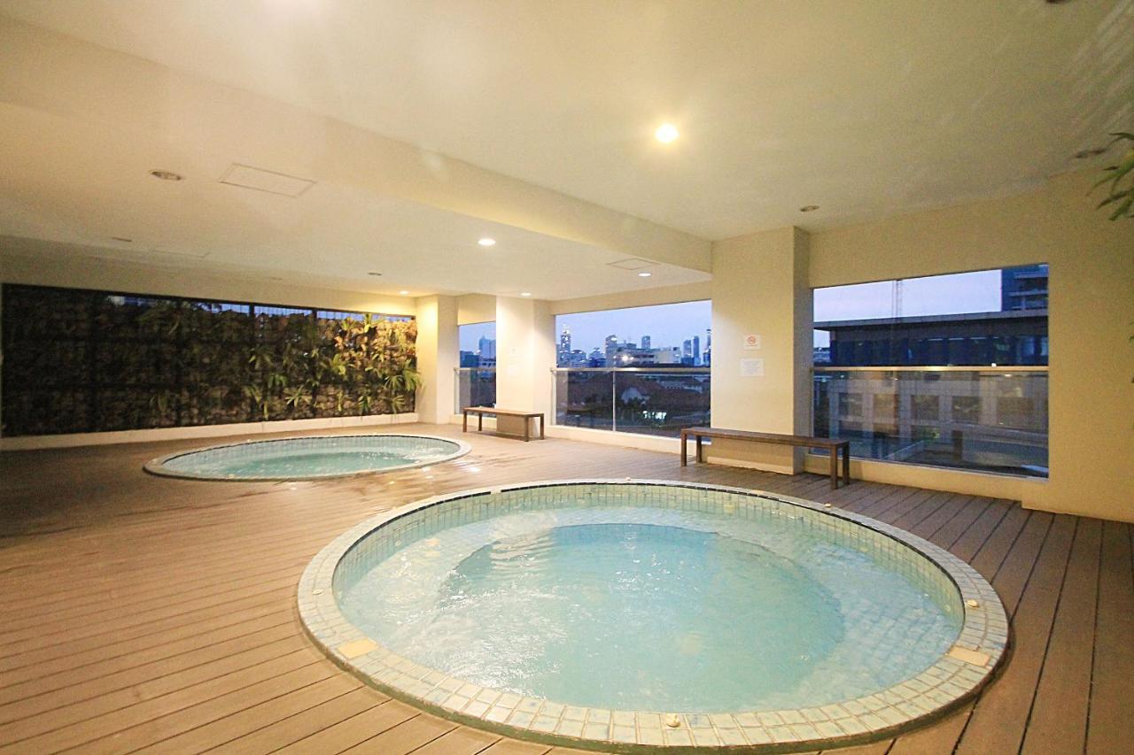 Apartemen Capitol Park Residence By Aparian Jakarta Buitenkant foto